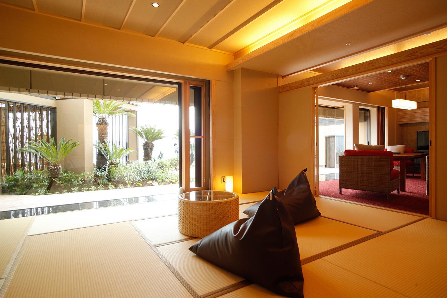 Hotel Plaza Awajishima Minamiawaji Habitación foto